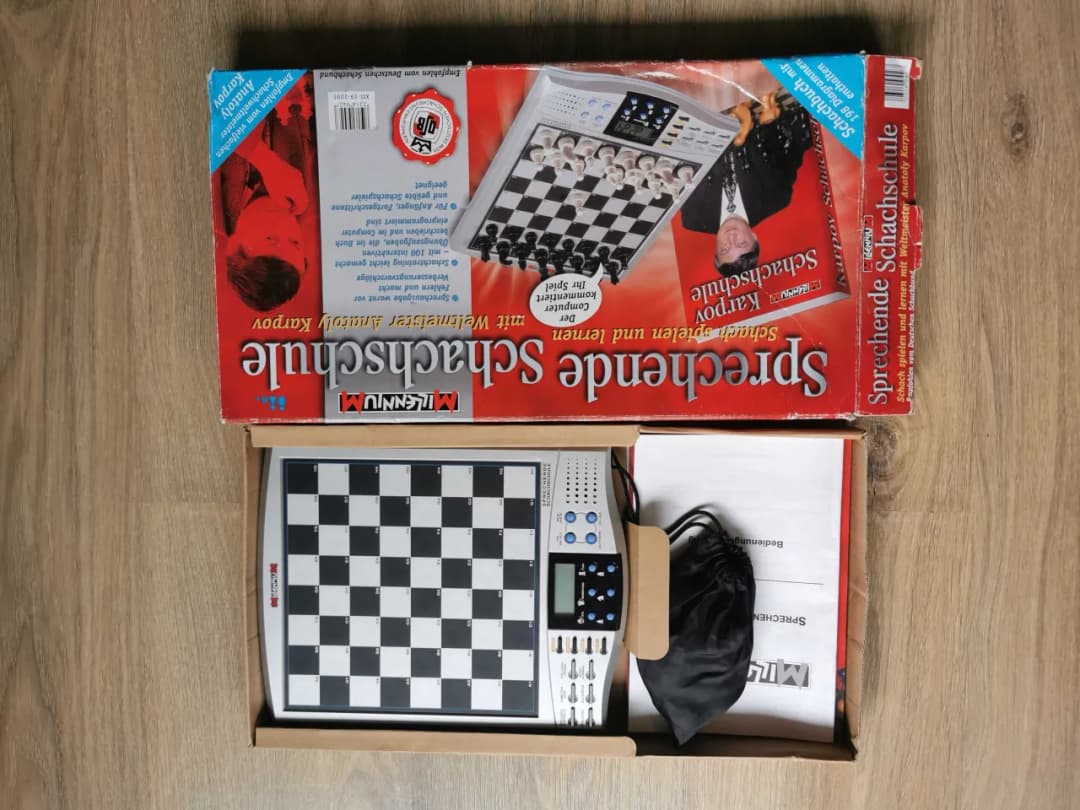 Szachy elektroniczne: Technologia w służbie królewskiej gry