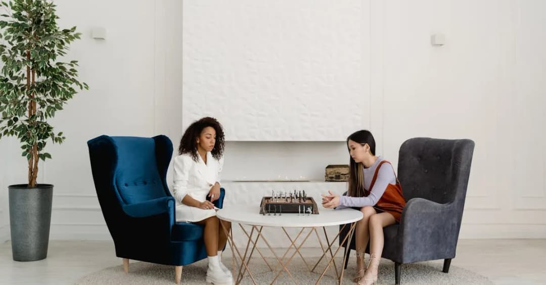 Dlaczego Karo Kan fascynuje mistrzów i amatorów? Analiza debiutu