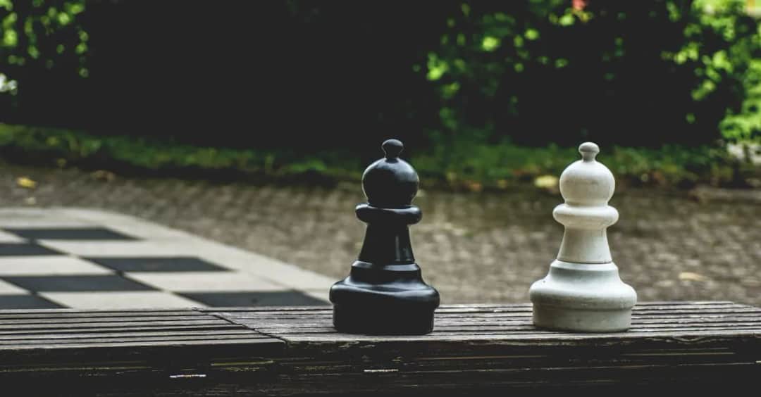 Jakie otwarcia szachowe dają przewagę? Oto top 5 według mistrzów