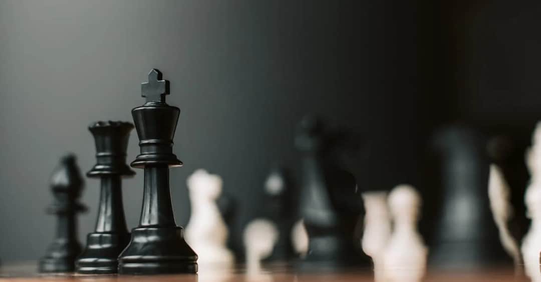 Czym jest bicie w przelocie w szachach? Oto kontrowersyjny ruch